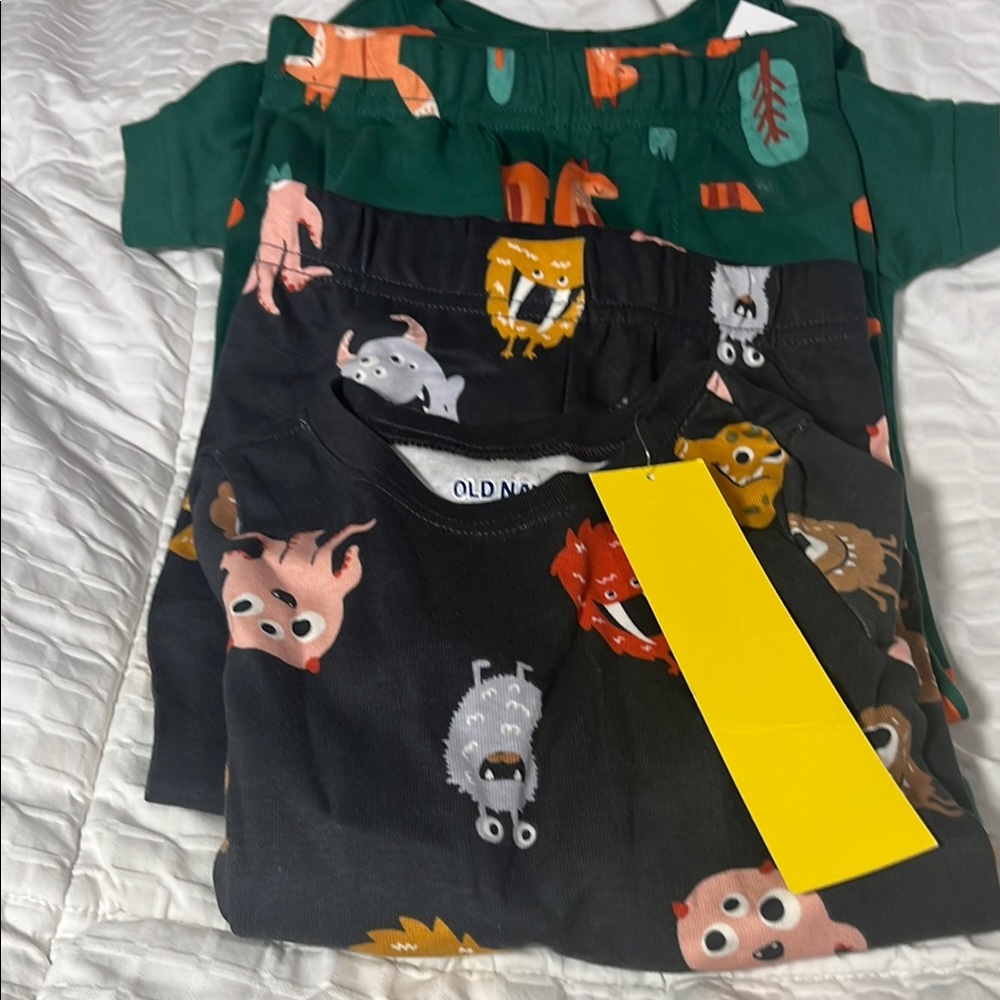 Old Navy Kids Pajamas - Green and Black